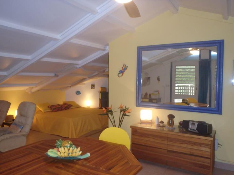 Charmant Et Spacieux Studio A 50M De La Plage Le Diamant Luaran gambar